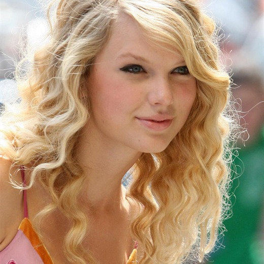 Taylor Swift lanzará 'Speak now'