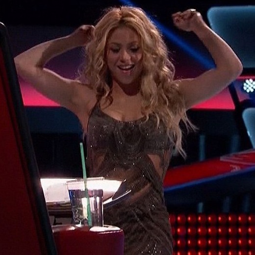 Shakira provocó a Adam Levine