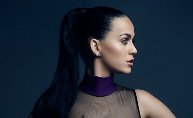 Katy Perry sorprende con su cambio de look