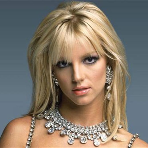 Britney contrata espías