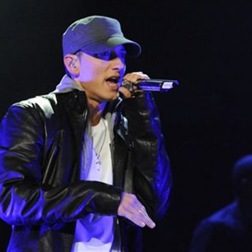 Eminem exige 1,6 millones de euros a iTunes