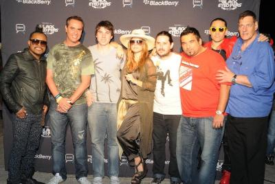 Camión de 40 Principales / Meet & Great con Black Eyed Peas