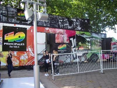 Camión de 40 Principales / Meet & Great con Black Eyed Peas