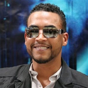 Don Omar publicó 'Meet The Orphans'