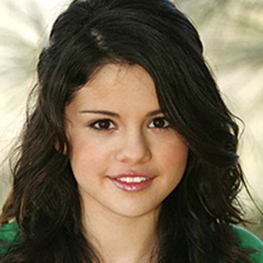 Selena Gomez enamorada y amenzada