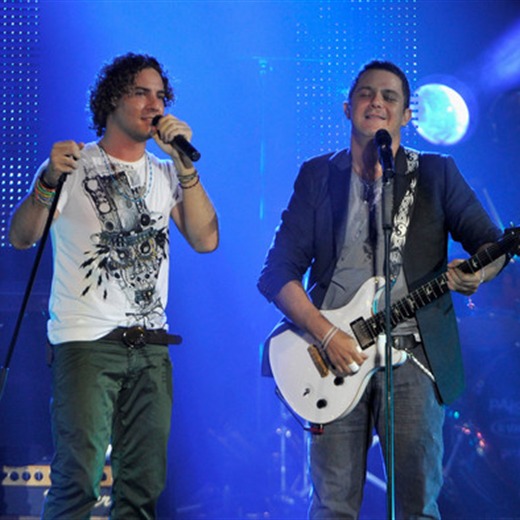 David Bisbal y Alejandro Sanz son compadres