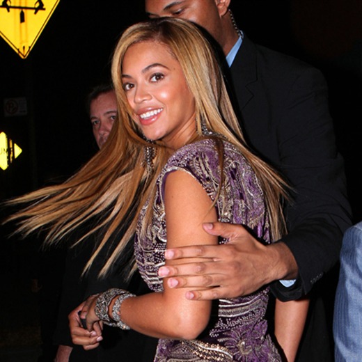 Beyoncé come, juega y ama...