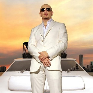 Demandan a Pitbull