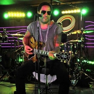 Lenny Kravitz en el 40 Café