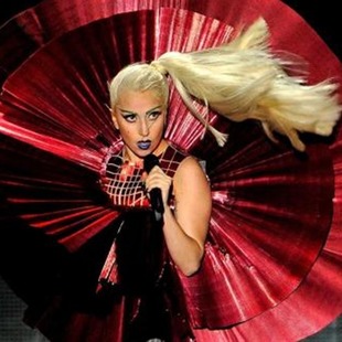 Lady Gaga cambia de rubro