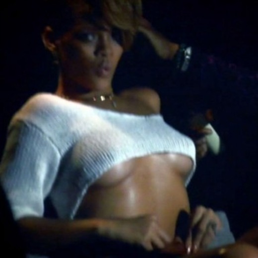 Una Rihanna muy hot