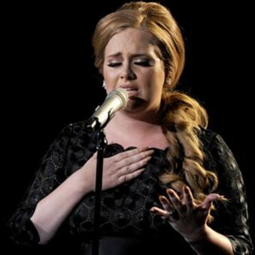 Adele vuelve a cantar