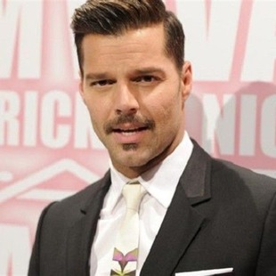 El look de Ricky Martin