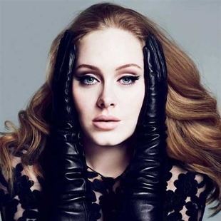 Adele enojadísima con el papá