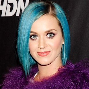 Katy Perry: modelo de pestañas