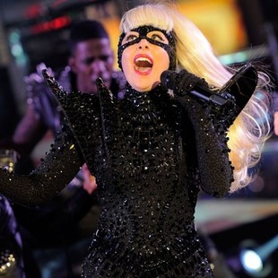 Lady Gaga: Mujer de Negro