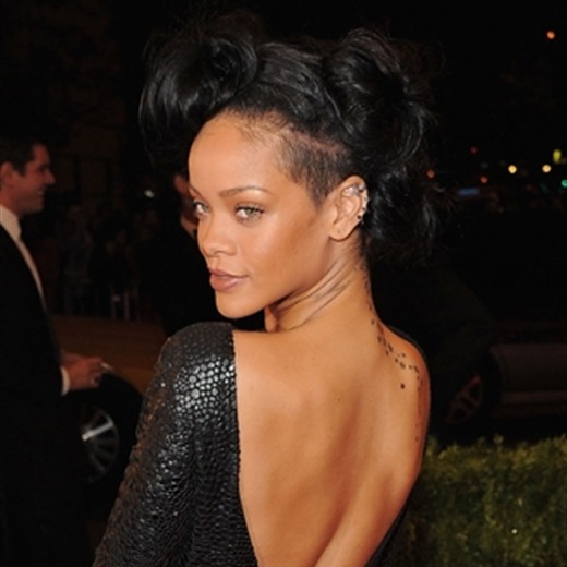 Rihanna toda una conejita