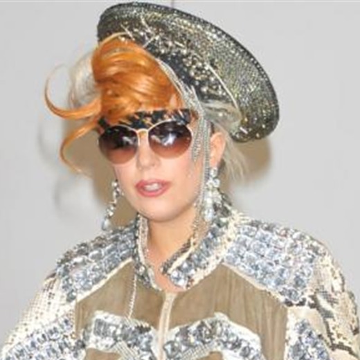 Particular sombrero de Lady Gaga