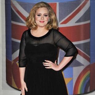 Adele no para de gastar