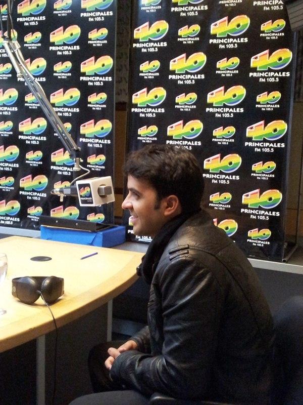 Luis Fonsi en 40 Principales