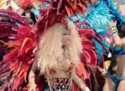 Nicki Minaj - Pound the alarm