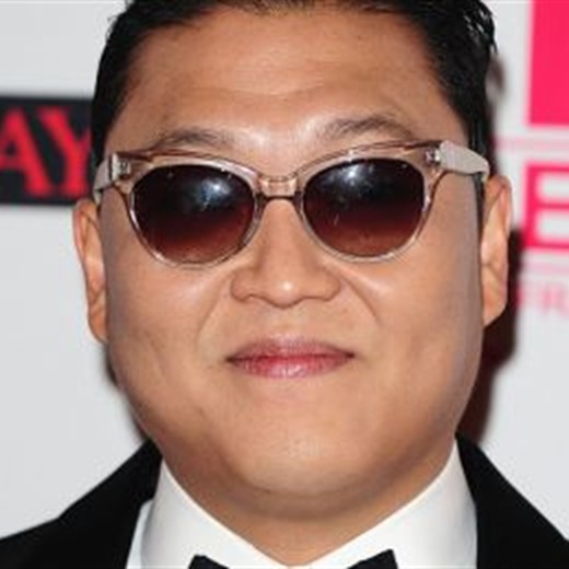 Psy: El hombre récord