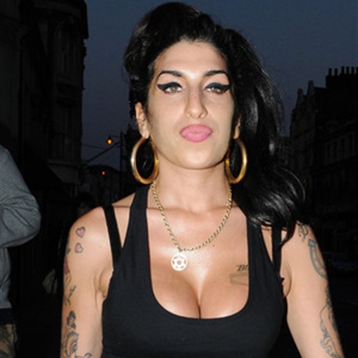 Confirman la muerte accidental de Amy Winehouse por alcohol