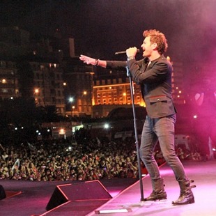 Axel la rompió en Mar del Plata