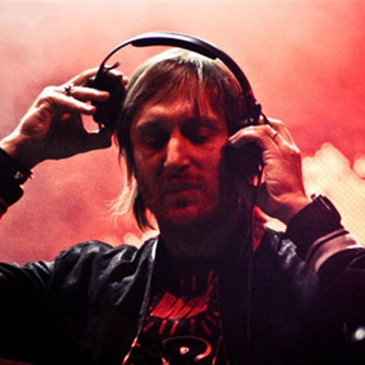 David Guetta no para