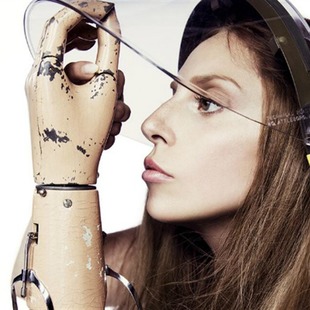 Lady Gaga confirma que se presentará en el iTunes Festival 2013