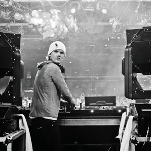Avicii anuncia el segundo sencillo de su disco debut "True"
