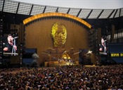 Robbie Williams: Take the crown stadium tour 2013 - Trailer 1