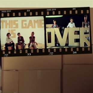 Estreno mundial del video de "This game is Over"