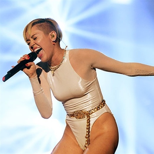 Miley Cyrus vuelve al N°1
