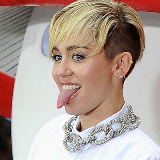 ¿Miley Cyrus prefiere a las mujeres?