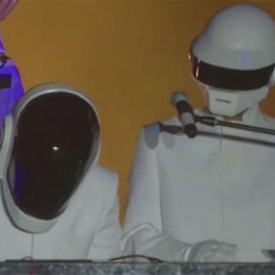 Los falsos Daft Punk en Coachella