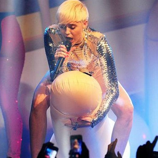 Miley Cyrus tiró con todo