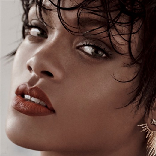 El Instagram de Rihanna influye más que las revistas de moda