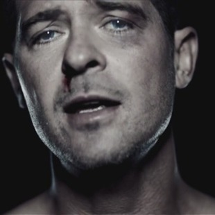 ¿Robin Thicke sale con Katie Holmes?