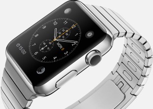 Mirá como destruyen un Apple Watch y sigue andando