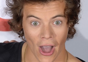 Mirá la caída de Harry Styles en pleno show de 1D