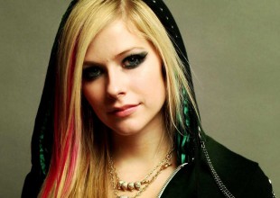 Avril Lavigne se separó... ¡por Instagram!