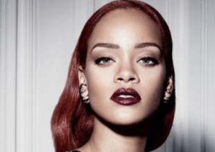 Rihanna se mostró sin ropa interior