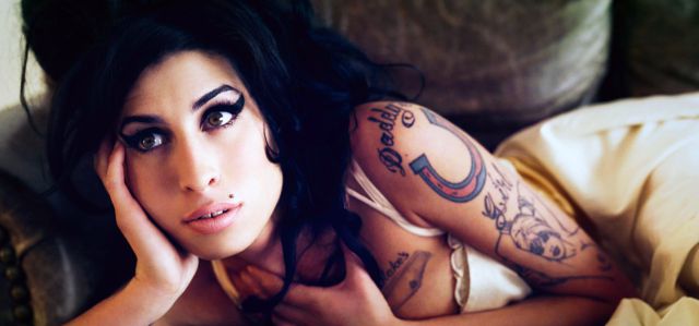 Se viene la biopic de Amy Winehouse