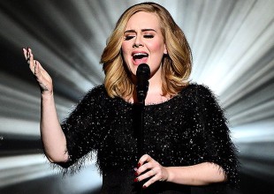 "Hello" de Adele tiene covers en español muy bizarros