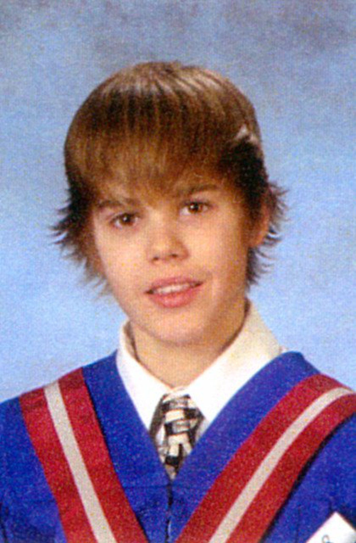 Increíble, Justin Bieber parece un nene bueno en esta foto!