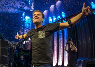¡Armin Van Buuren se tira en paracaídas para su nuevo video!