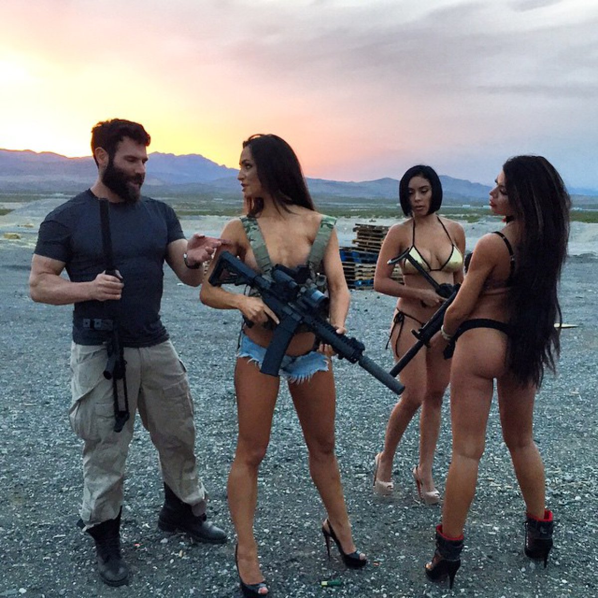 Dan Bilzerian, el millonario de Instagram