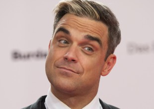 ¿Qué hace Robbie Williams sin ropa en Instagram?