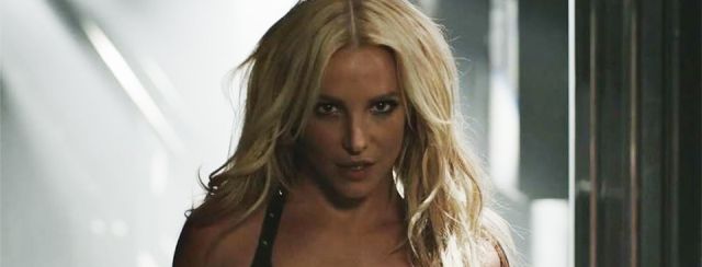 Britney lanzó tres remixes de "Make Me"